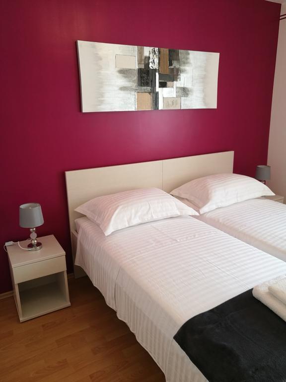 Apartments Benika Bol Kültér fotó
