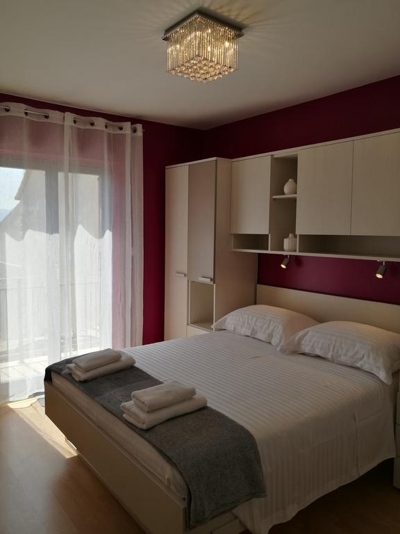 Apartments Benika Bol Kültér fotó