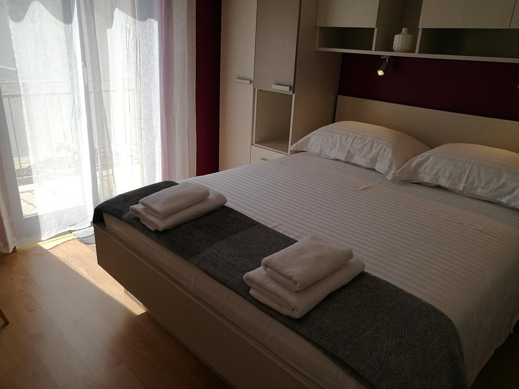 Apartments Benika Bol Kültér fotó